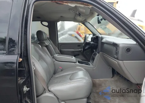 2004 GMC Yukon Slt z USA, uszkodzony, nr VIN 1GKEC13Z54J219814